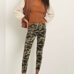 Pilcro velvet cords corduroy high rise skinny floral camo button fly